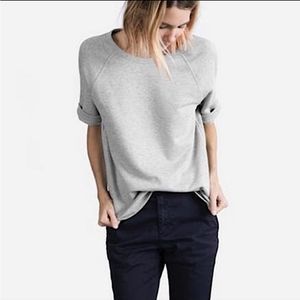 Everlane The Short Sleeve Sweatshirt in Heather Gray medium